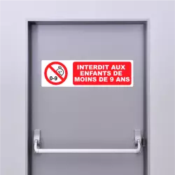 Autocollant Panneau Interdit aux enfants de moins de 9 ans